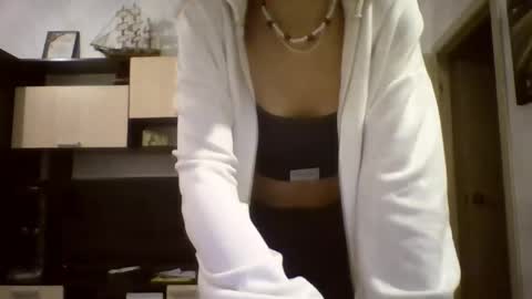 Elianor online show from 04.12.26