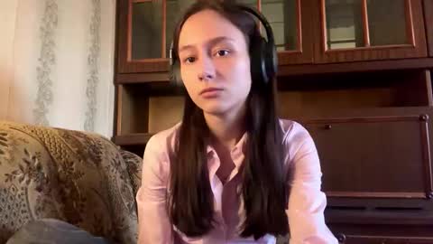 Lois online show from 03.15.26