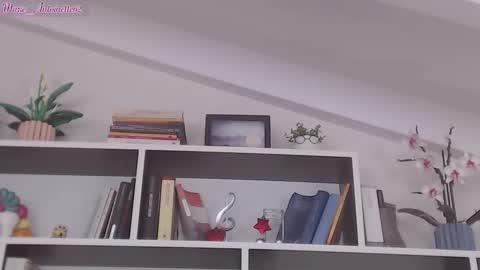 Snapshot of marie_antoinette62 chatting on 02.14.26 Maria online show from 02.14.26