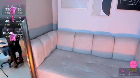 Snapshot of marie_bass chatting on 10.22.25 marie_bass online show from 10.22.25