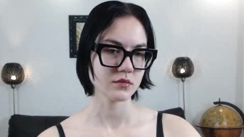 Marie Fitch online show from 11.22.25