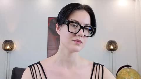 Marie Fitch online show from 03.05.26