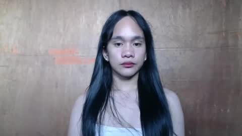 Snapshot of marie_lopez chatting on 12.23.24 yourdreamgirl MARIE online show from 12.23.24