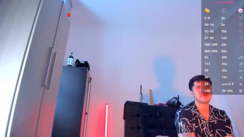 Snapshot of mariebycb chatting on 09.16.25 Maria online show from 09.16.25