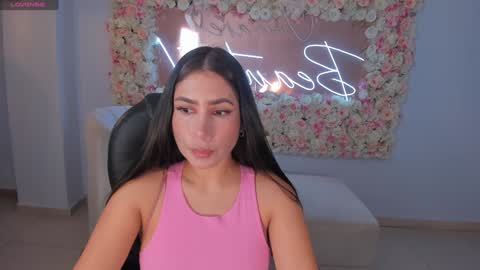 Snapshot of mariejane2 chatting on 12.18.24 Im Marie Jane online show from 12.18.24