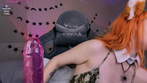 Mariel Gold online show from 01.12.25