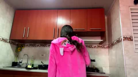 Mariie online show from 01.05.25