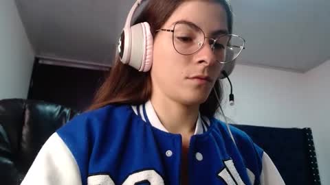 Mariie online show from 01.22.25