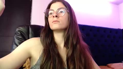 Mariie online show from 02.10.25