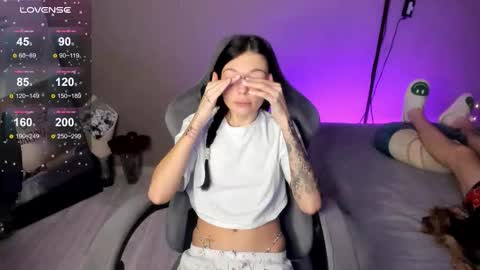 Snapshot of mariella__adams chatting on 02.16.26 Maria online show from 02.16.26