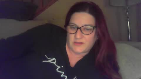 Snapshot of mariemasturbates chatting on 10.22.25 Marie online show from 10.22.25