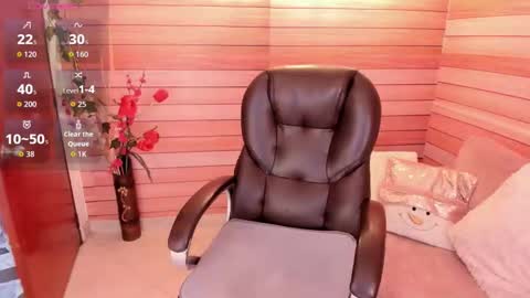 Marien online show from 11.23.25