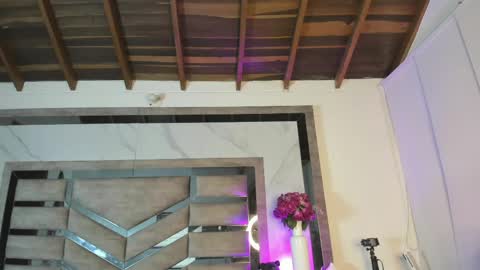 Marihana online show from 04.15.26