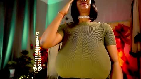 Nikita - Scroll down and read my bio please. New Pictures in Bio online show from 12.29.24