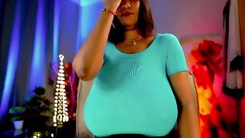 Nikita - Scroll down and read my bio please. New Pictures in Bio online show from 02.11.25