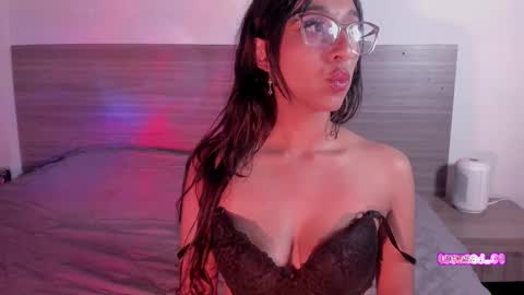 Luna Dulk online show from 02.09.25