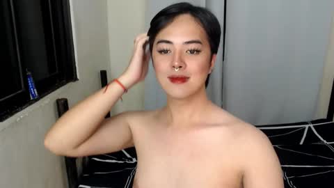 Snapshot of marikosue01 chatting on 02.06.25 marikosue online show from 02.06.25