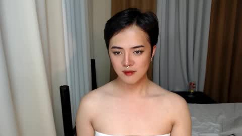 Snapshot of marikosue01 chatting on 02.21.25 marikosue online show from 02.21.25