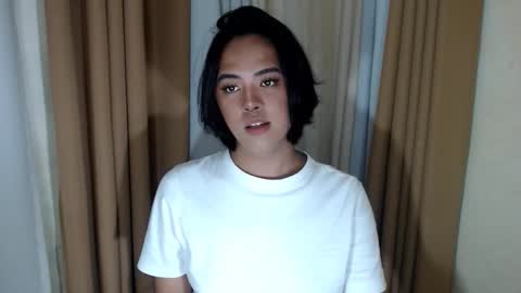 Snapshot of marikosue01 chatting on 01.19.26 marikosue online show from 01.19.26