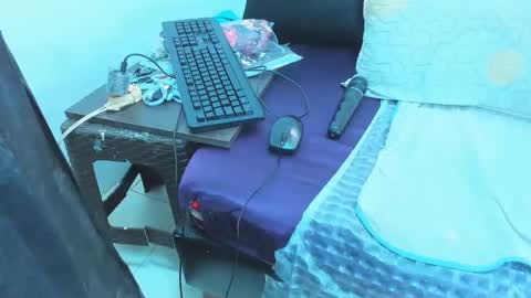 Snapshot of marilynwett chatting on 01.12.26 marilynwett online show from 01.12.26