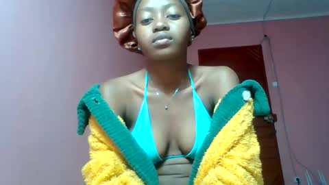 Snapshot of marinagold69 chatting on 07.05.26 marinagold69 online show from 07.05.26