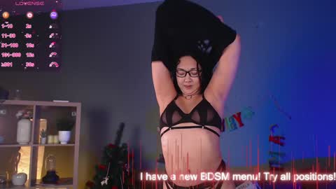 Snapshot of marine_vact chatting on 01.08.25 Marine online show from 01.08.25