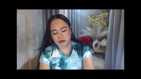 LEAH online show from 04.21.26