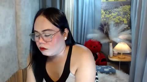 LEAH online show from 06.05.26