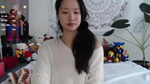 Snapshot of marissapeach chatting on 11.15.25 MarissaPeach online show from 11.15.25