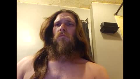 Snapshot of marius02385 chatting on 01.29.25 marius02385 online show from 01.29.25