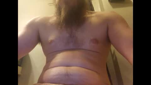 Snapshot of marius02385 chatting on 02.22.26 marius02385 online show from 02.22.26