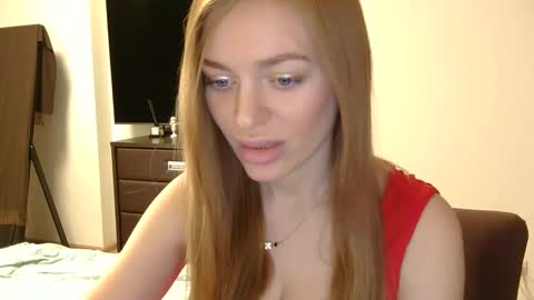 mariwell online show from 04.12.26