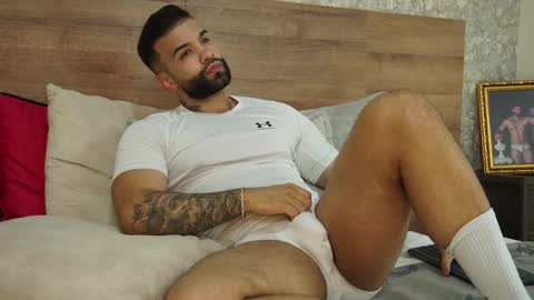 Mark online show from 01.12.25