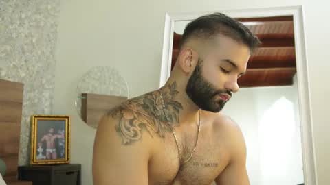 Mark online show from 03.08.25