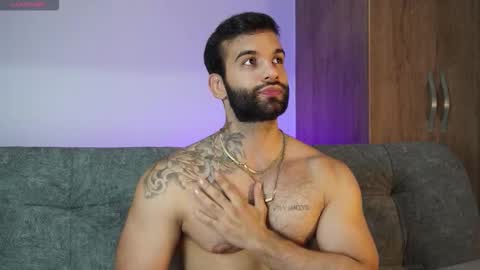 Mark online show from 11.01.25