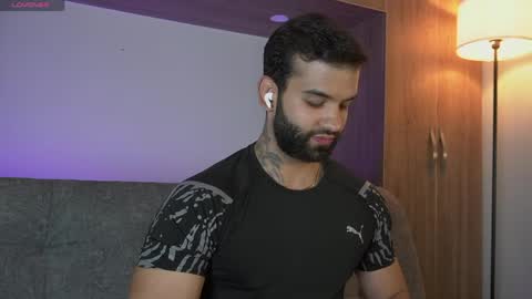 Mark online show from 04.09.26