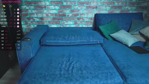 Mark online show from 02.15.25