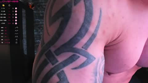 Mark online show from 04.10.26