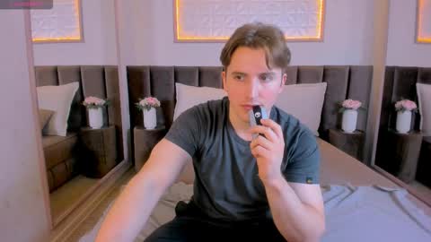 Mark online show from 11.19.25