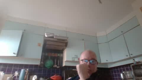 markandrew123 online show from 07.05.26