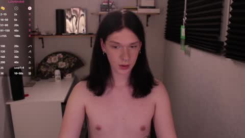 Mark online show from 01.08.25