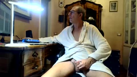 markmarkmark00 online show from 01.01.25