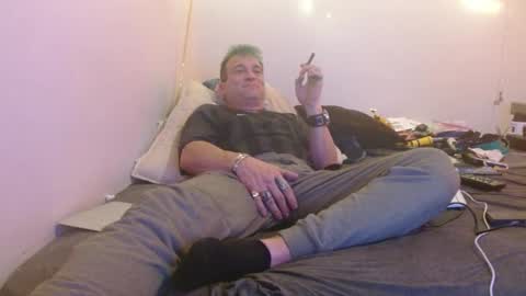 markymark101825061 online show from 01.04.25