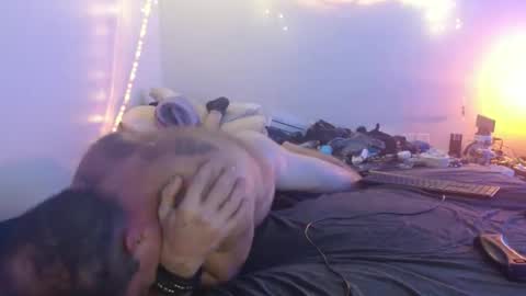 markymark101825061 online show from 01.18.25