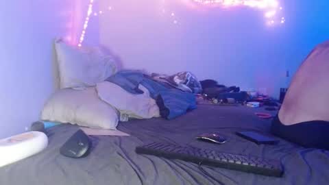 markymark101825061 online show from 01.23.25