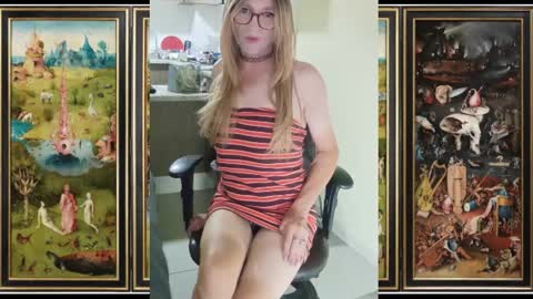 Snapshot of marla85 chatting on 04.12.26 marla85 online show from 04.12.26