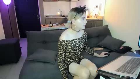 marla85 online show from 06.10.26