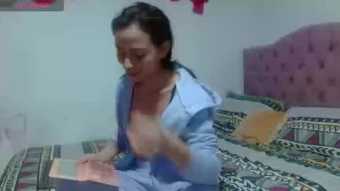 Snapshot of marly_hottest chatting on 09.15.25 marly_hottest online show from 09.15.25