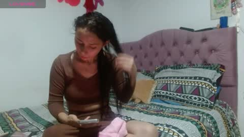 Snapshot of marly_hottest chatting on 09.16.25 marly_hottest online show from 09.16.25