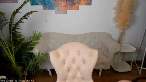 Marrie online show from 12.18.25